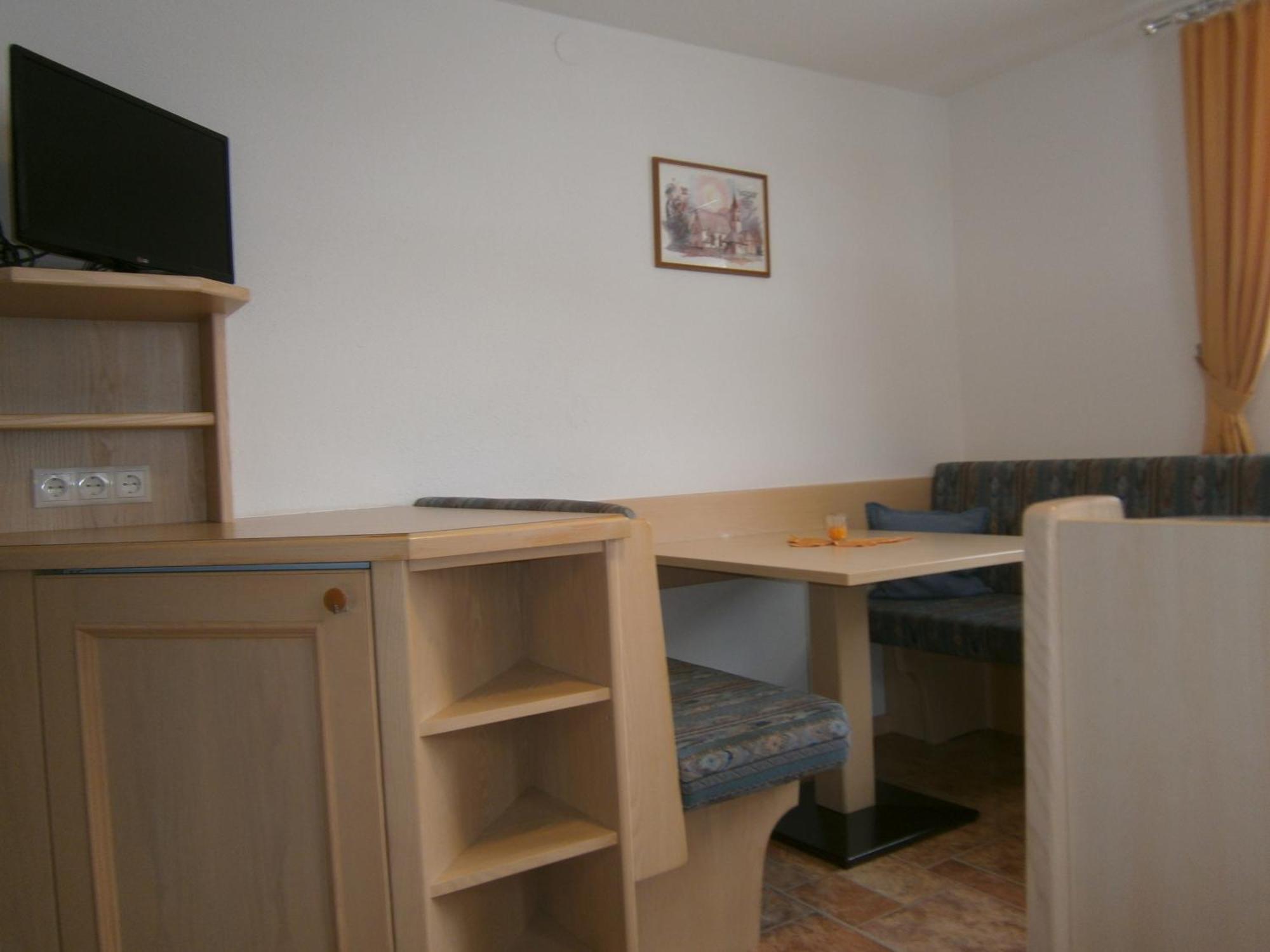 Haus Wiesenheim FW Ötztal Längenfeld Zimmer foto